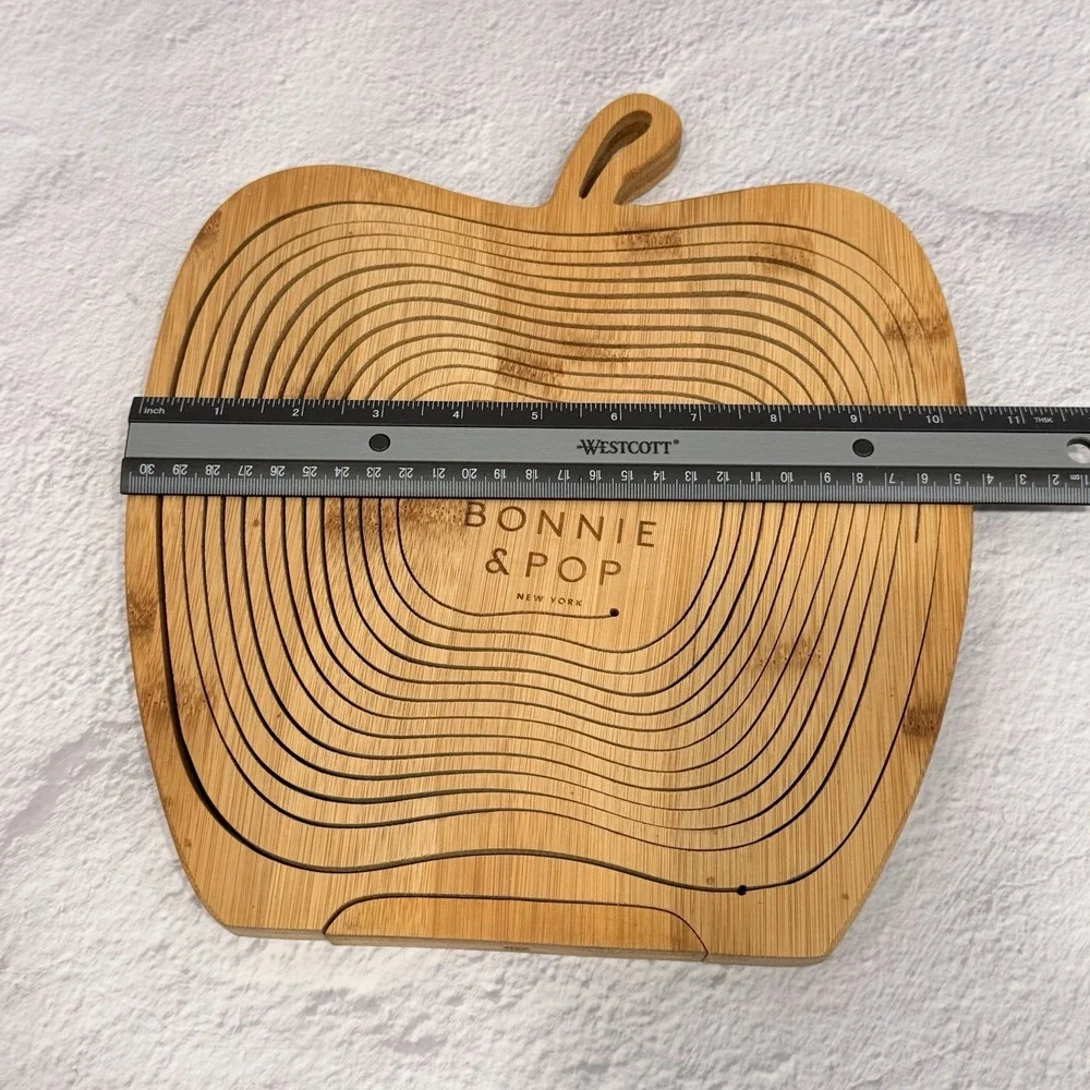Bonnie & Pop New York Collapsible Wooden Apple Shaped Basket or Trivet